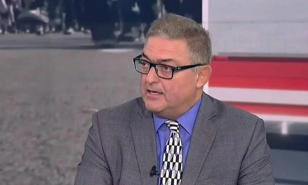 Βασιλακόπουλος: Δεν μπορούν να κυκλοφορούν ελεύθερα όσοι δεν έχουν εμβολιαστεί